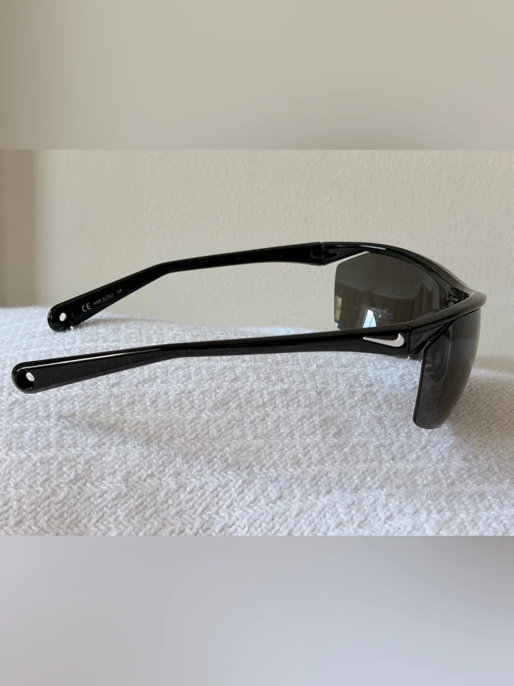 Nike TAILWIND Sunglasses Shiny Black Unisex